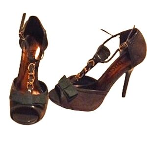 Bucco Women’s Gold Chain High Heel Sandals Size 6.5 Black Ankle Strap Dress Shoe